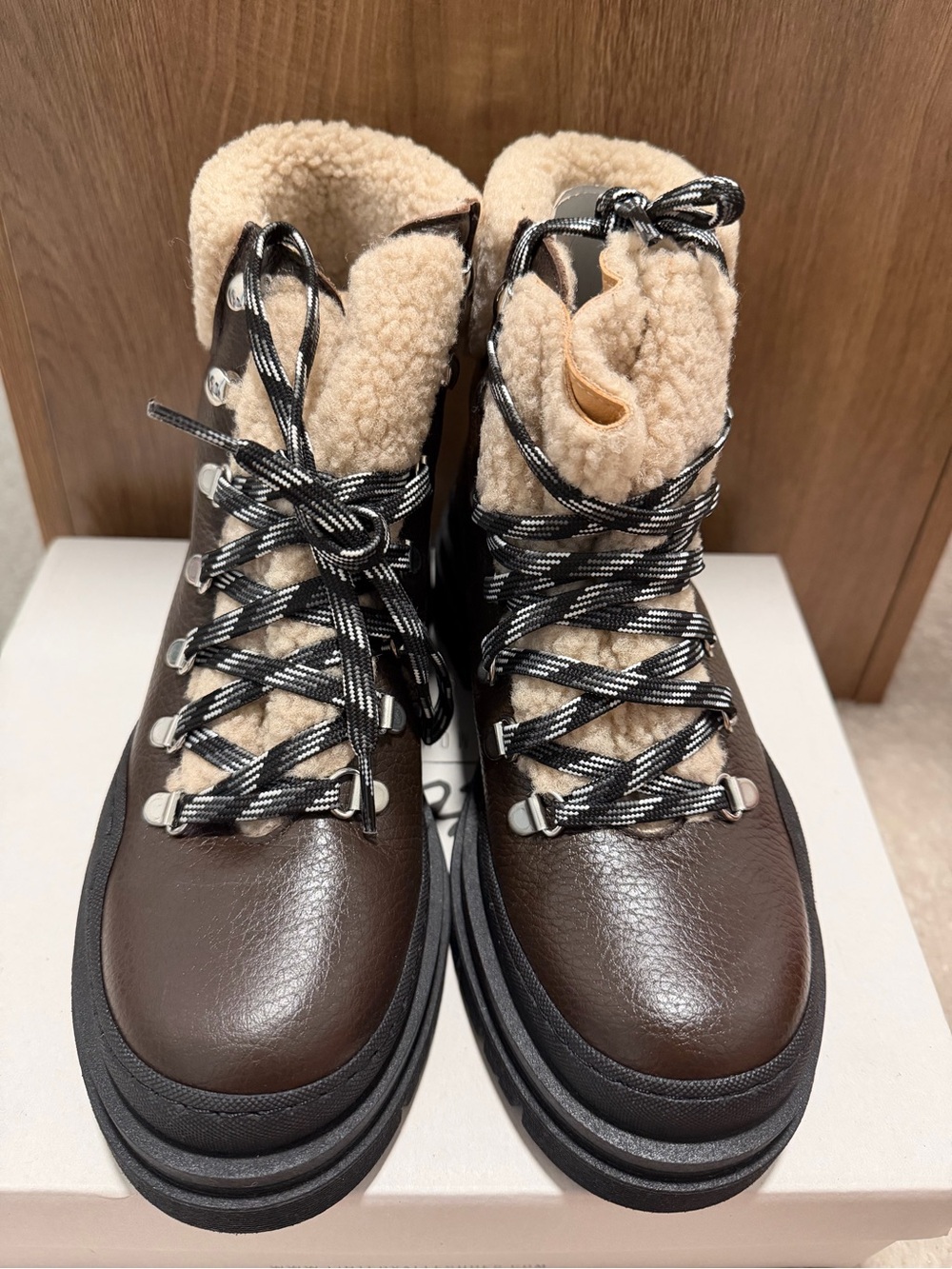 L'INTERVALLE Brown Lace-Up Winter Boots